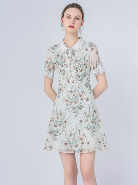 森女系文艺范 XINGKONG.COM佳女装 奢华与简约完美结合