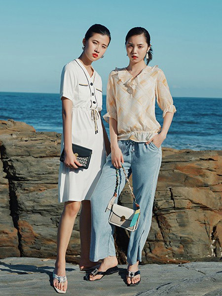 夏日穿搭典籍 一个品牌的魅力：YIMEINIXINGKONG.COM服饰