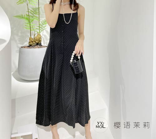 十里洋场女装带你感受那份岁月静好