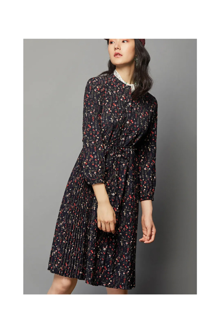 DRESS 延续夏末缤纷 早秋元气开场！